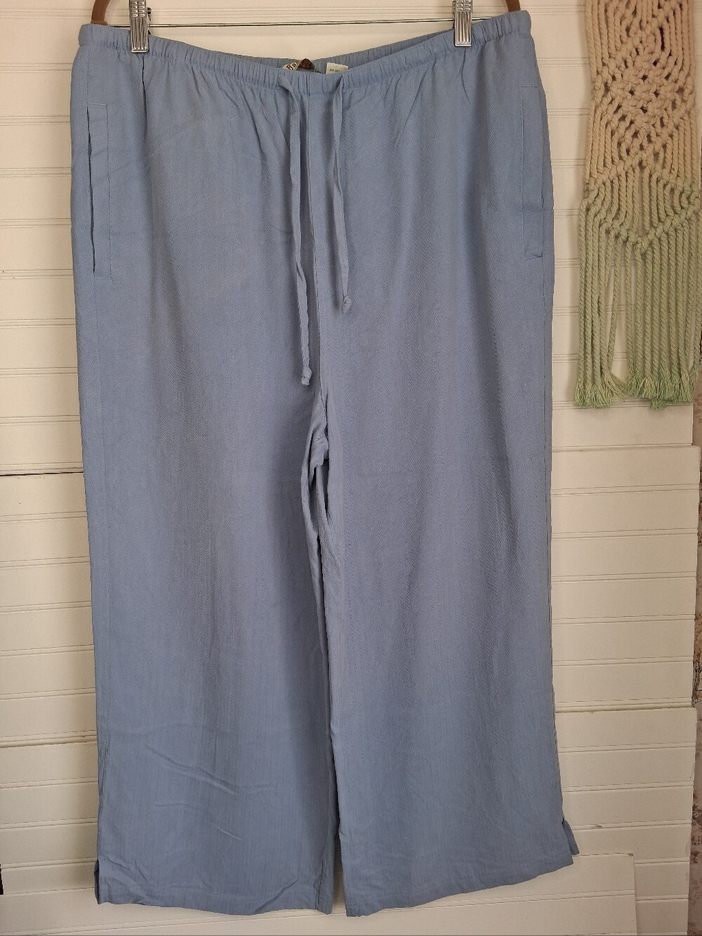 Tommy Bahama 100% Silk Herringbone Stretch Waist Capris Light Blue Women's Sz XL